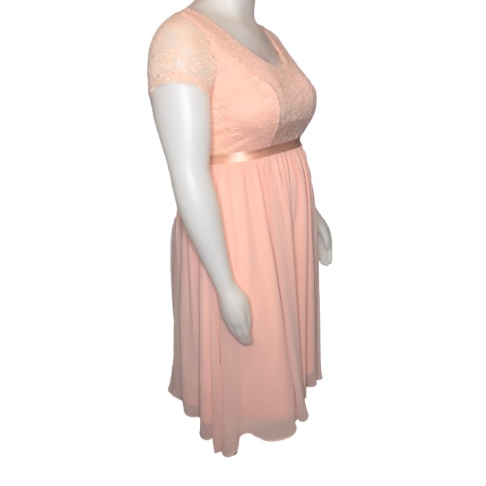 TORRID V Neck Sequence Lace Lined Midi Dress - Picture 8 of 13